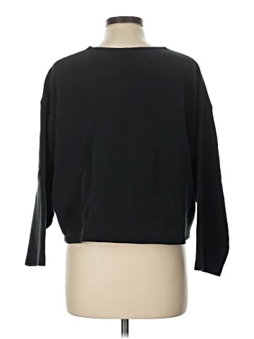 Uniqlo Pullover Sweater (view 2)