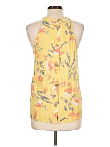 W5 Sleeveless Blouse (view 2)