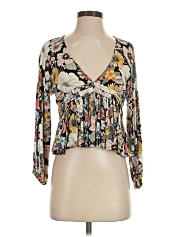 O'Neill 3/4 Sleeve Blouse (view 1)