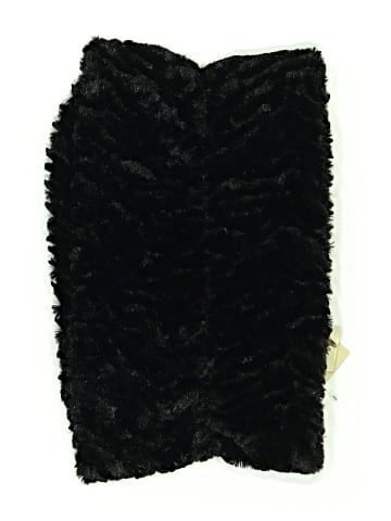 Collection 18 Scarf (view 2)