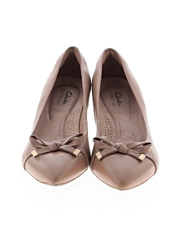 Clarks Heels (view 2)