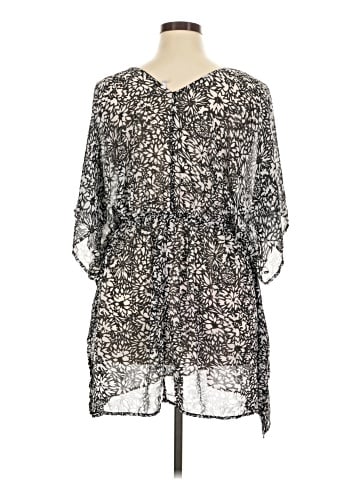 Apt. 9 Kimono (view 2)