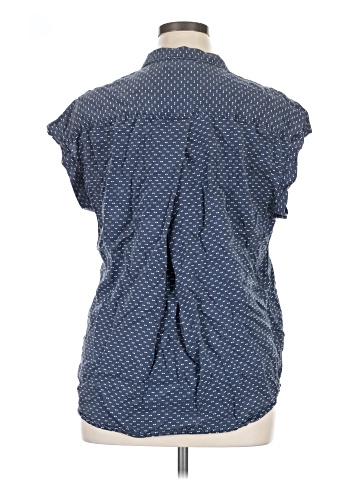 Jachs Girlfriend Sleeveless Button-Down Shirt (view 2)