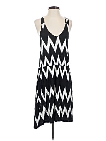 H&M Casual Dress (view 1)