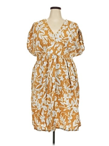 Ava & Viv Casual Dress (view 1)