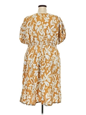 Ava & Viv Casual Dress (view 2)