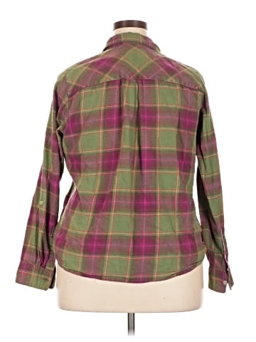 Maurices Long Sleeve Button-Down Shirt (view 2)