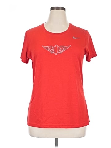 Nike Short Sleeve T-Shirt (view 1)