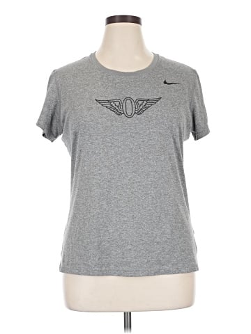 Nike Active T-Shirt (view 1)