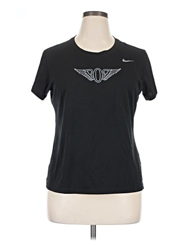 Nike Active T-Shirt (view 1)