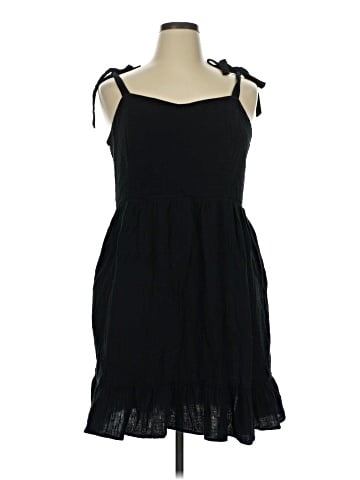 Old Navy Casual Dress (view 1)