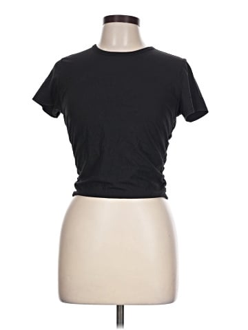 Lululemon Athletica Short Sleeve T-Shirt (view 1)