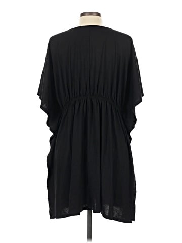 Old Navy Casual Dress (view 2)
