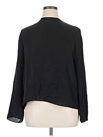 Vince. Long Sleeve Turtleneck (view 1)