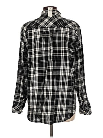 Gap Long Sleeve Button-Down Shirt (view 2)