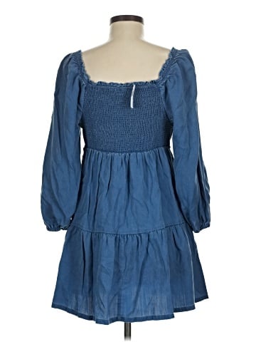 Old Navy Casual Dress (view 2)