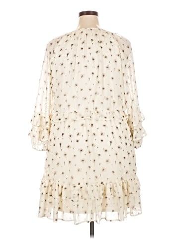 Simply Vera Vera Wang Casual Dress (view 2)