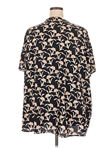 Meri Skye Short Sleeve Blouse (view 2)