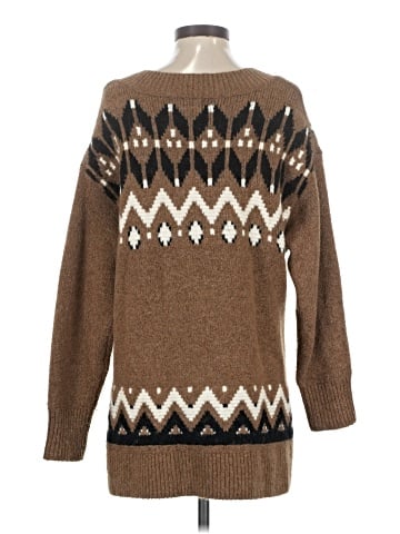 Old Navy Pullover Sweater (view 2)