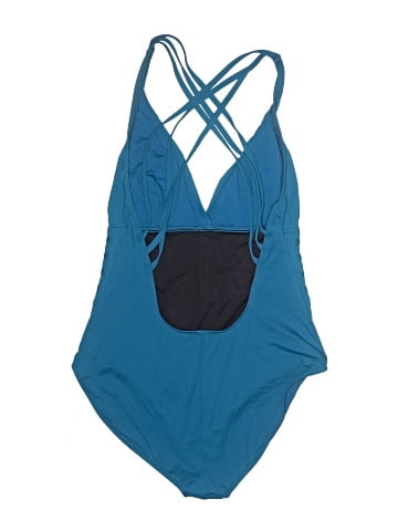 La Blanca One Piece Swimsuit (view 2)