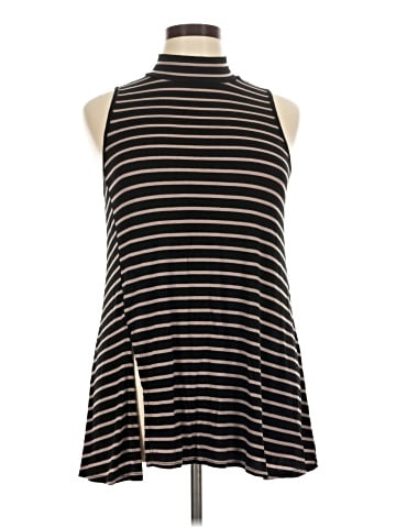 Signature Studio Casual Dress (view 1)
