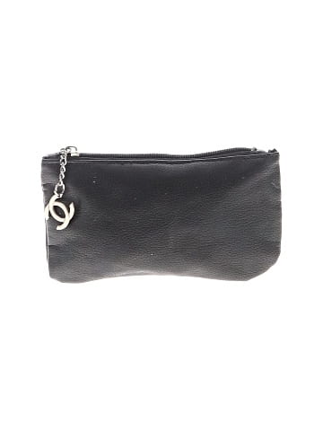 Unbranded Wristlet (view 1)