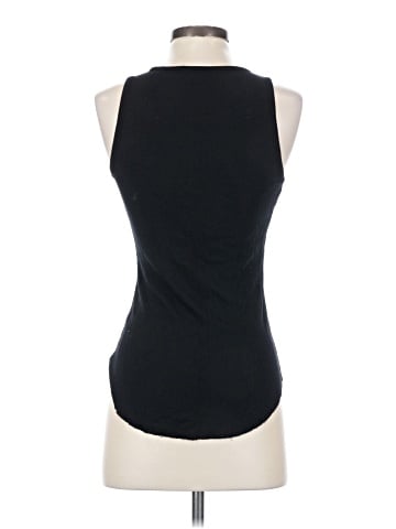 Vince. Sleeveless T-Shirt (view 2)