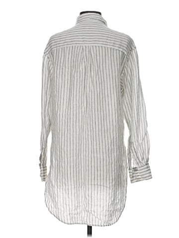 Gap Long Sleeve Button-Down Shirt (view 2)