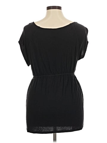 Daisy Fuentes Short Sleeve Top (view 2)
