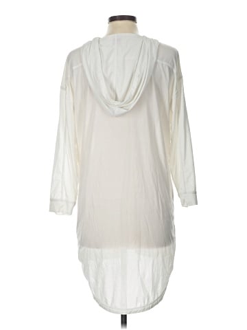 PrAna Poncho (view 2)