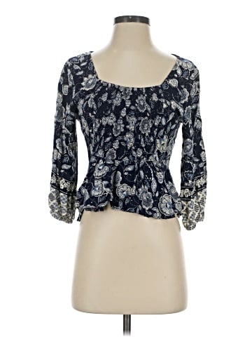 Angie 3/4 Sleeve Top (view 1)