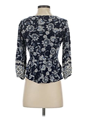 Angie 3/4 Sleeve Top (view 2)