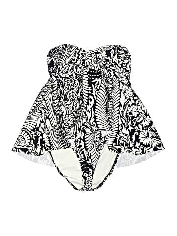 La Blanca One Piece Swimsuit (view 1)