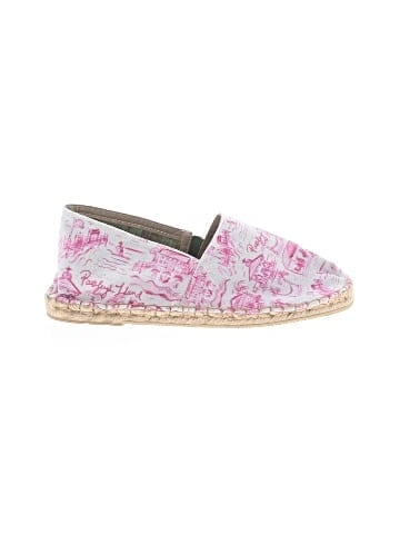 Unbranded Flats (view 1)