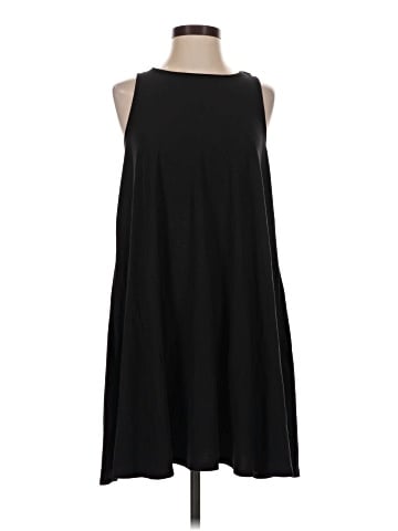 Bobbie Brooks Sleeveless T-Shirt (view 1)