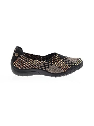Bernie Mev Flats (view 1)