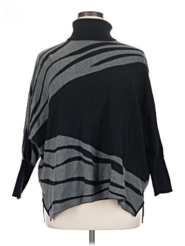 Alfani Poncho (view 1)