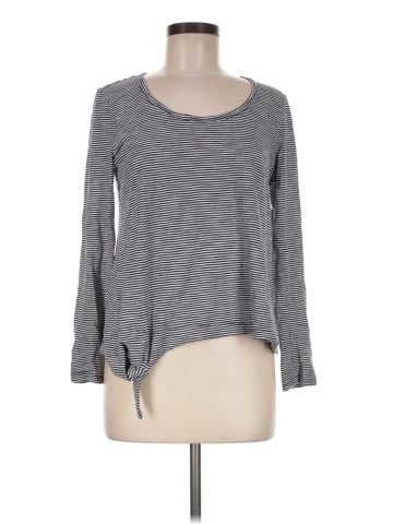 Gap Outlet Long Sleeve T-Shirt (view 1)