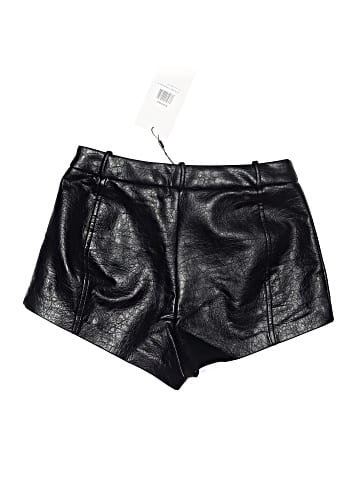 boa. Shorts (view 2)