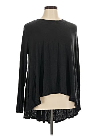 Lululemon Athletica Long Sleeve T-Shirt (view 1)