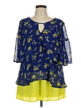 Disney 3/4 Sleeve Blouse (view 1)