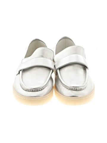 J/Slides Flats (view 2)