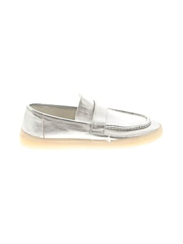 J/Slides Flats (view 1)