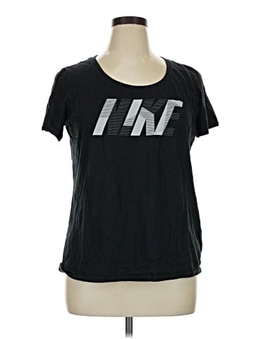 Nike Short Sleeve T-Shirt (view 1)