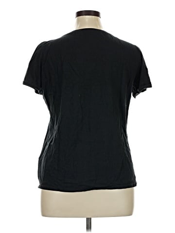 Nike Short Sleeve T-Shirt (view 2)