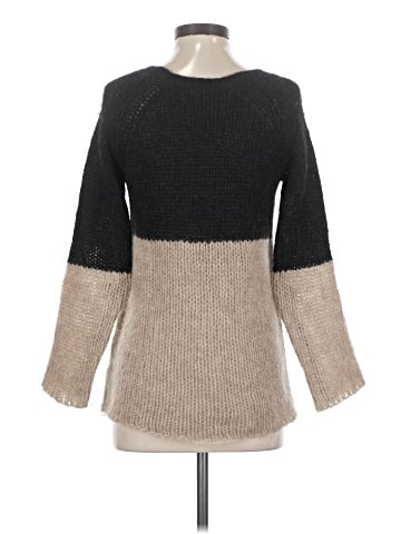 Laila Jayde Pullover Sweater (view 2)