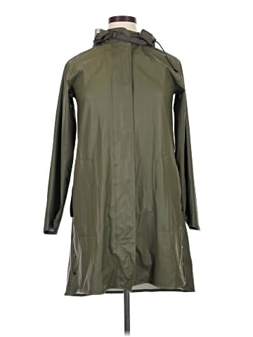 Ilse Jacobsen Raincoat (view 1)