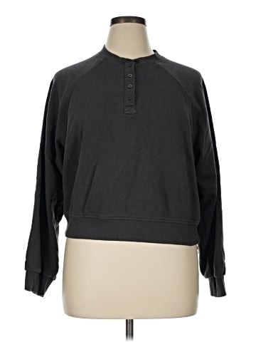 Old Navy Pullover Sweater (view 1)