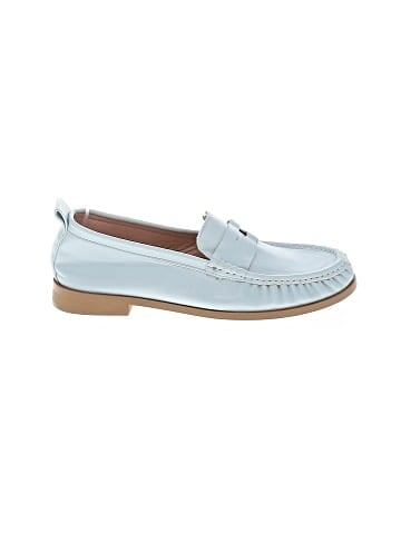 Unbranded Flats (view 1)