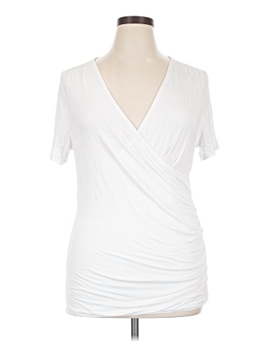 North Style Short Sleeve Top (view 1)